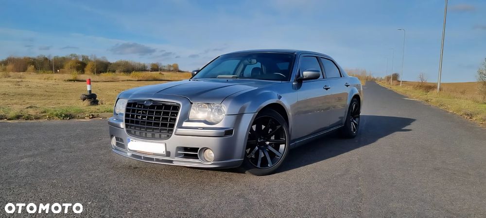 Chrysler 300C 6.1 V8 Hemi SRT8 - 1