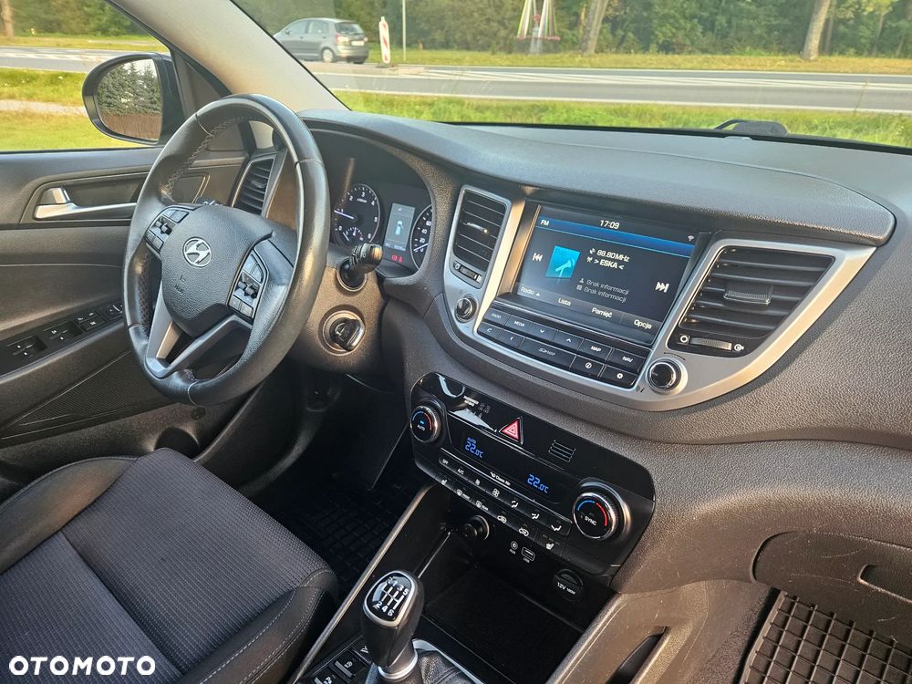 Hyundai Tucson blue 1.7 CRDi 2WD Passion - 30