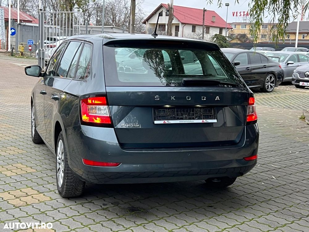 Skoda Fabia 1.0 TSI 95 CP Ambition - 5