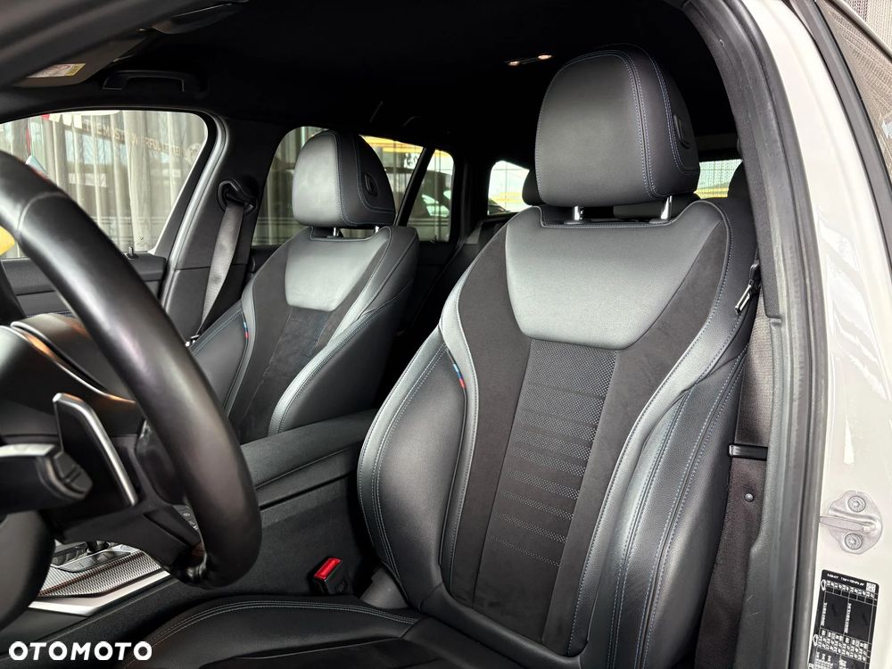 BMW Seria 3 330i xDrive M Sport sport - 24
