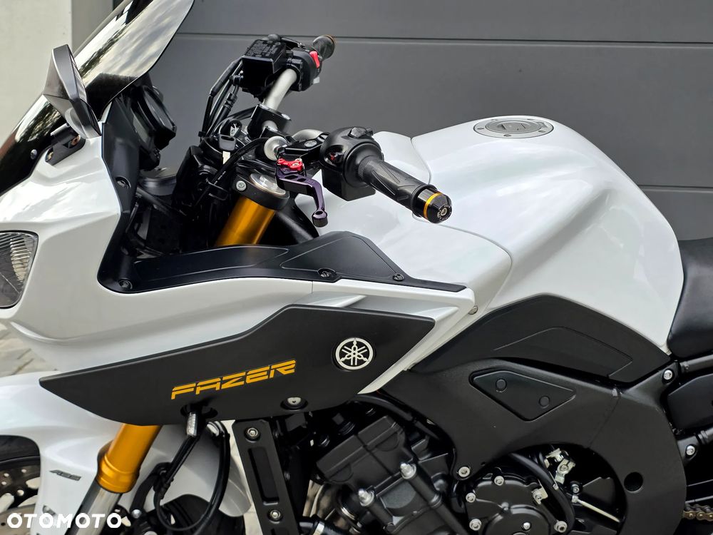 Yamaha FZ8 - 28