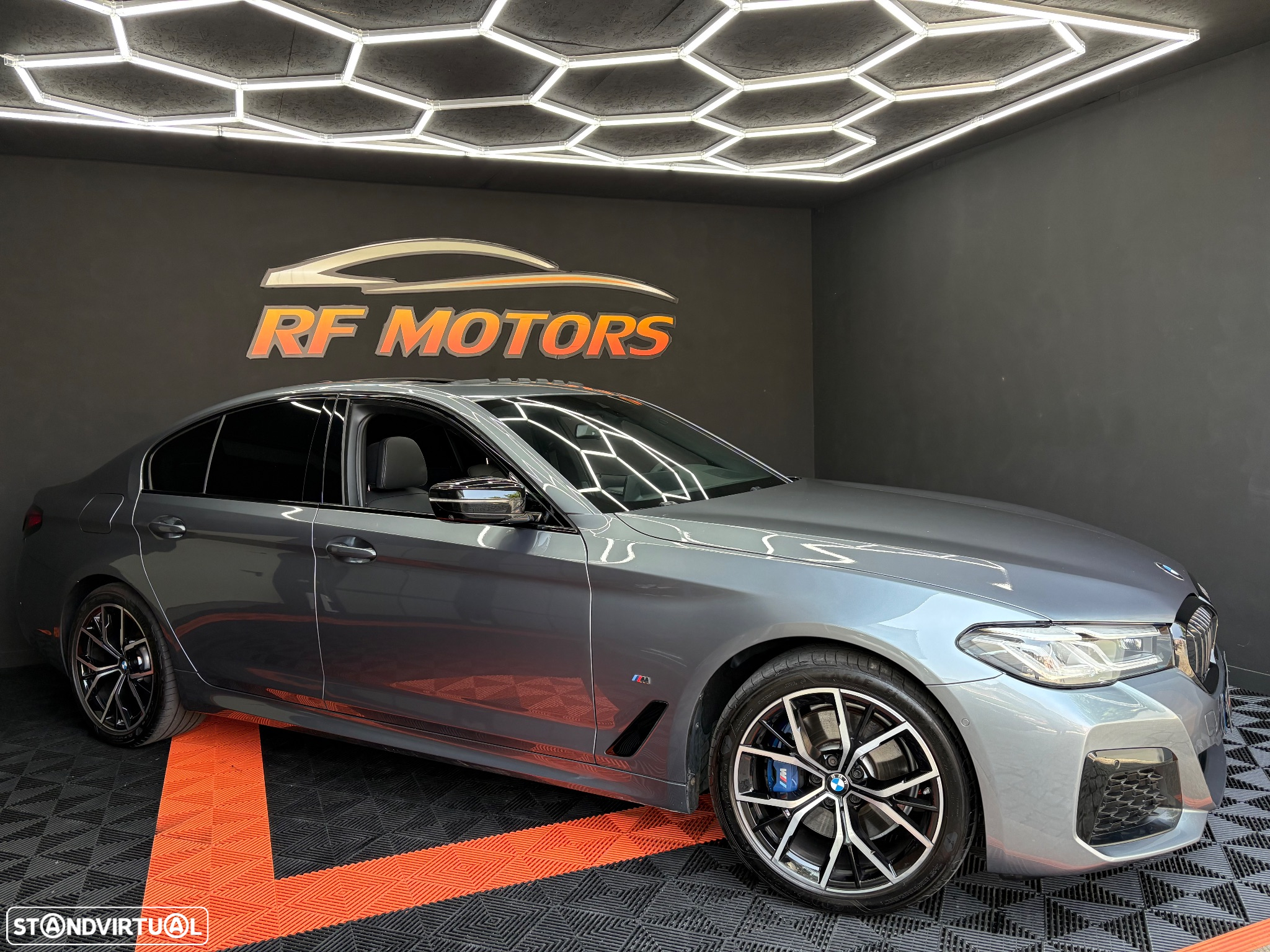 BMW 530 e Pack Desportivo M - 21
