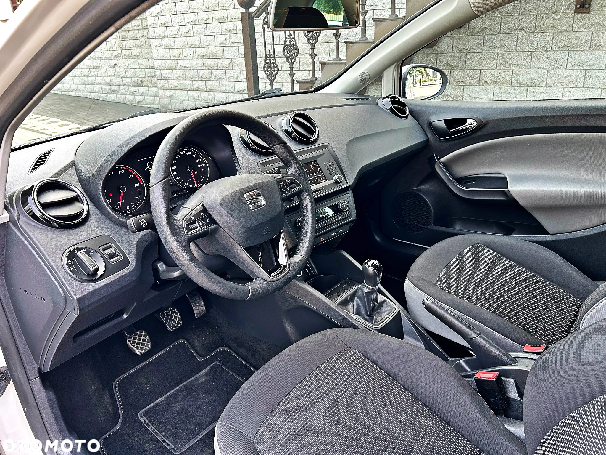 Seat Ibiza SC 1.2 TSI FR - 15