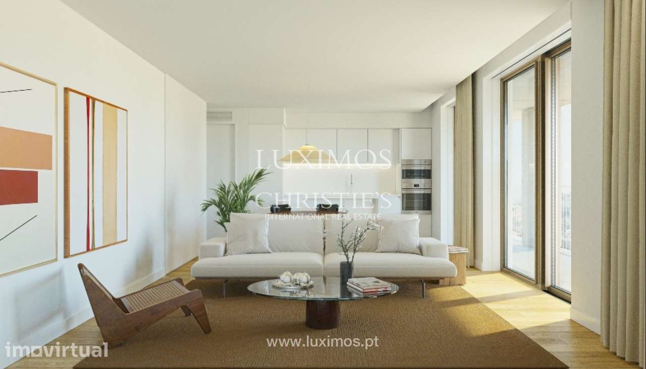 Fernão Magalhães 127: Apartamento T2+1, à venda, no centro do Porto - Grande imagem: 5/17
