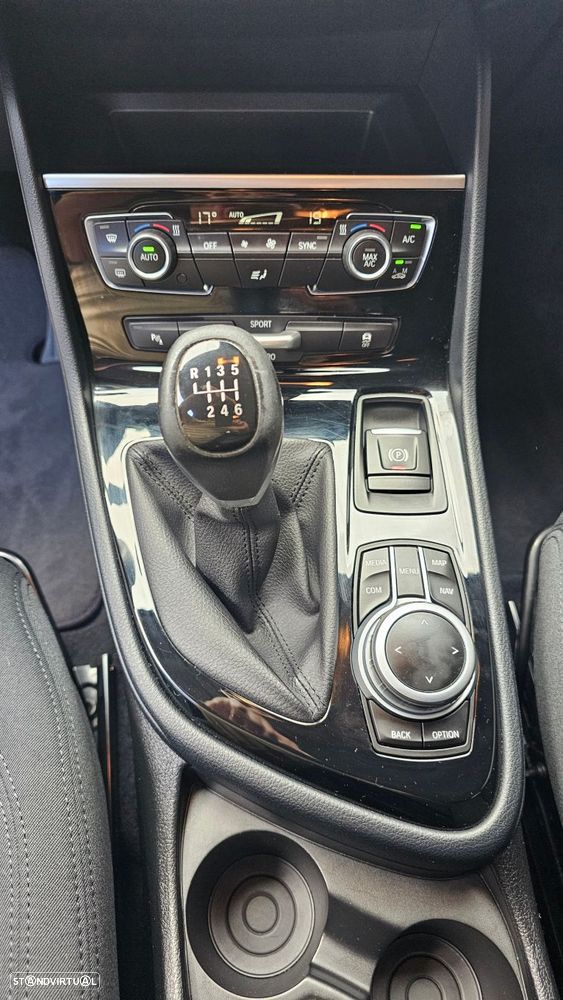 BMW 216 Active Tourer d Advantage - 21