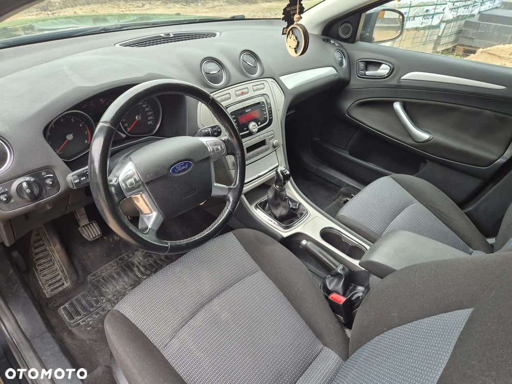 Ford Mondeo 2.0 Viva Titanium - 13