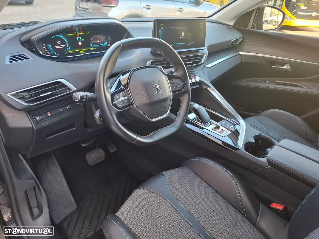 Peugeot 3008 1.6 Hybrid Allure Pack e-EAT8 - 27