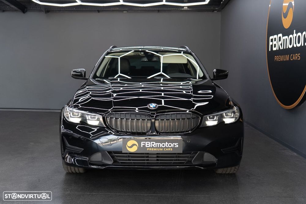 BMW 318 d Aut. Sport Line - 4