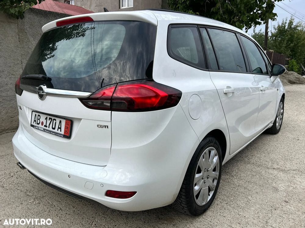 Opel Zafira Tourer 2.0 CDTI Automatik Business Innovation - 4