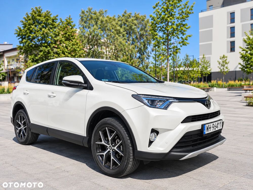 Toyota Rav4 2016 photo 2