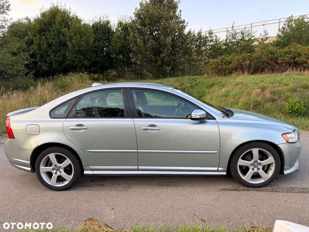 Volvo S40 2.0D R-Design Momentum - 5