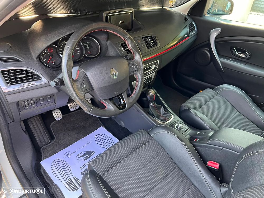 Renault Mégane Sport Tourer 1.6 dCi GT Line - 12