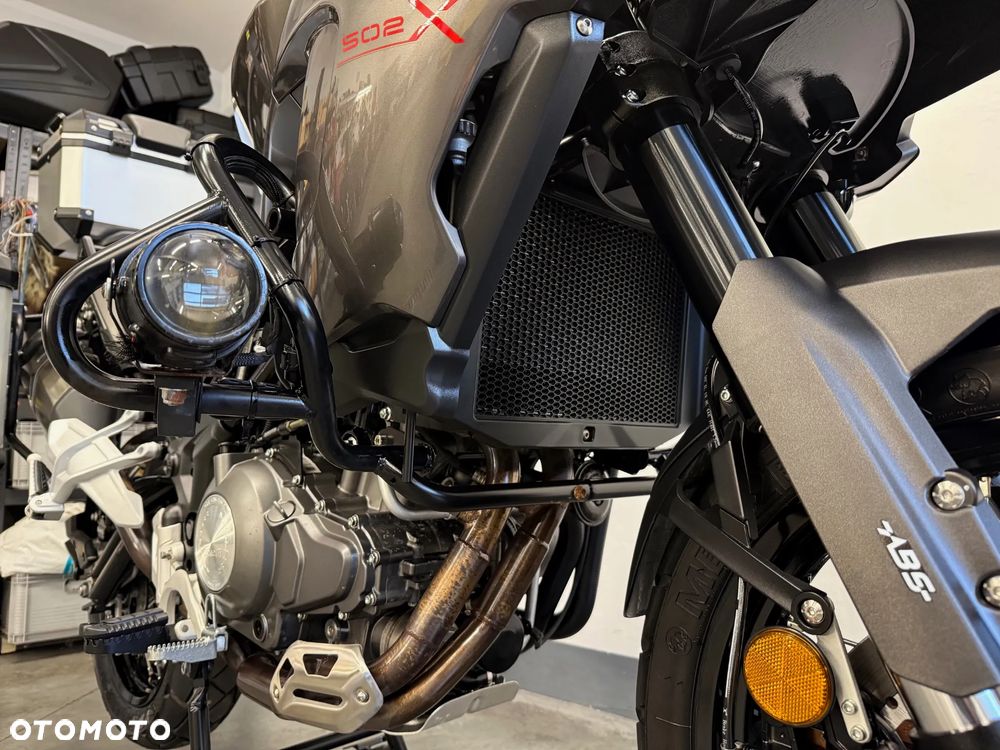 Benelli TRK 502X - 15