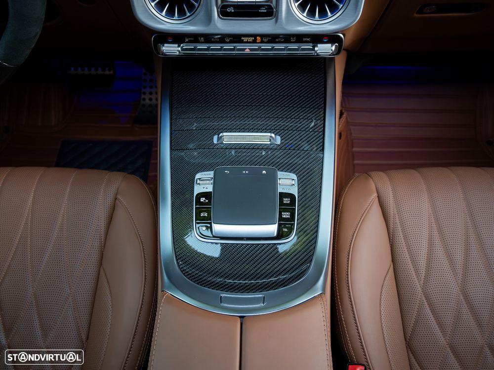 Mercedes-Benz G 63 AMG Speedshift 9G-TRONIC Exclusive - 39