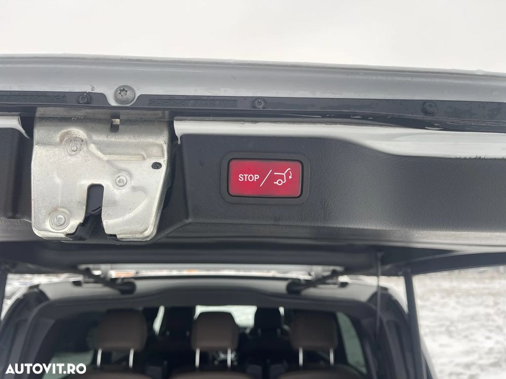 Mercedes-Benz V - 19