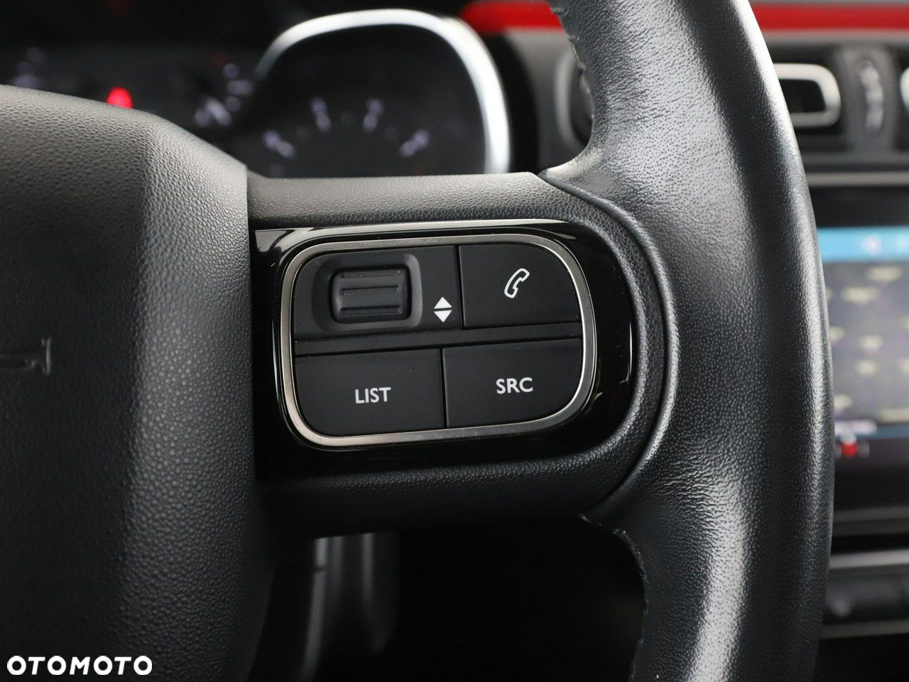 Citroën C3 1.2 PureTech Shine EAT6 - 31