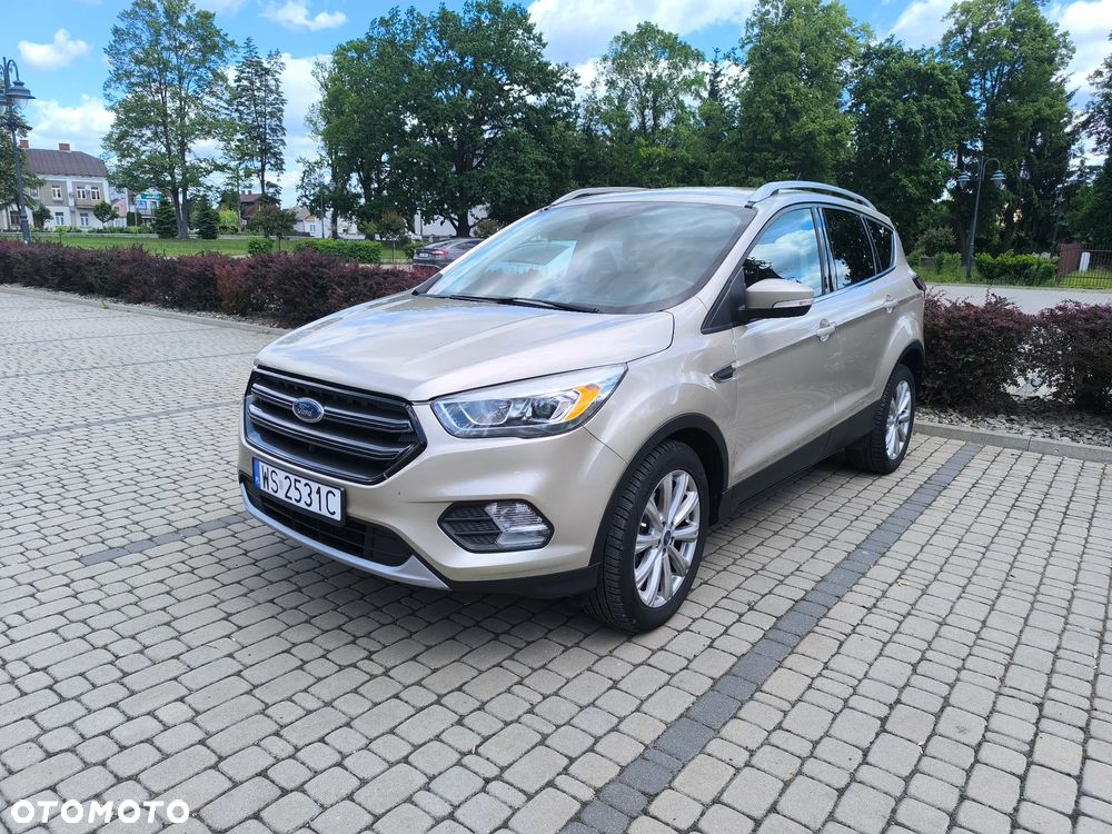 Ford Escape 1.5 EcoBoost AWD SE - 1
