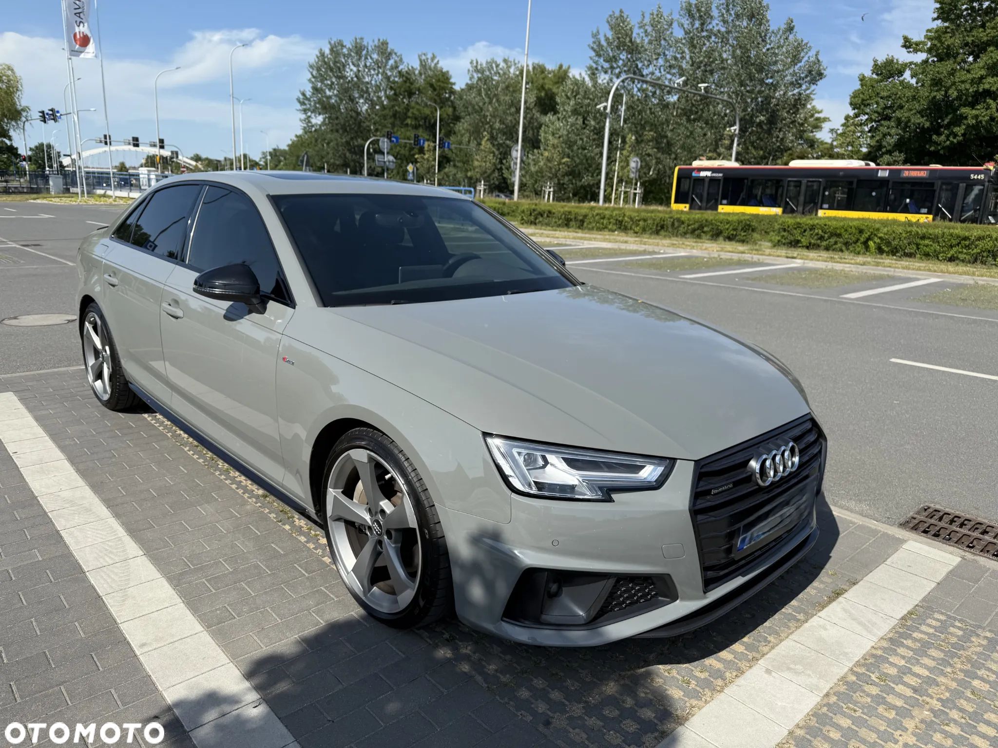 Audi A4 2.0 TFSI Quattro Sport S tronic - 1