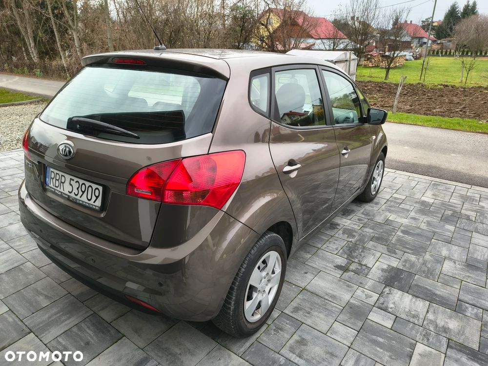 Kia Venga 1.4 CVVT Business Line - 13
