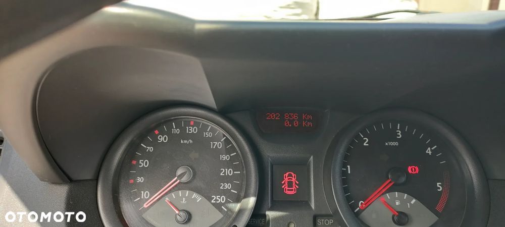 Renault Megane 1.5 dCi Confort Authentique - 9