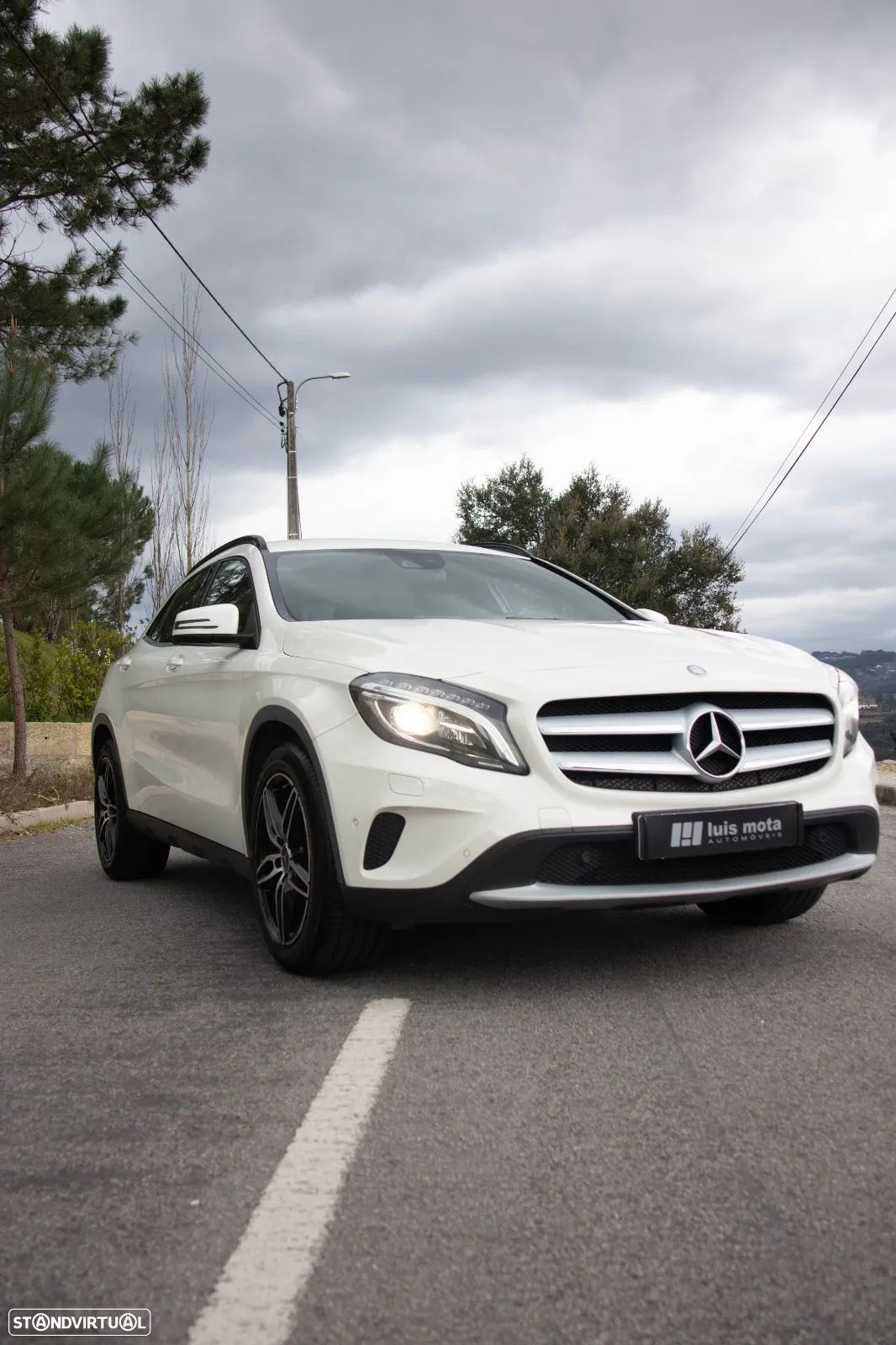 Mercedes-Benz GLA 200 d Activity Edition - 1