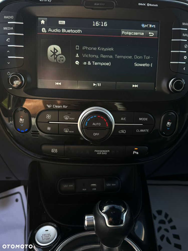 Kia Soul 1.6 CRDI XL DCT - 22