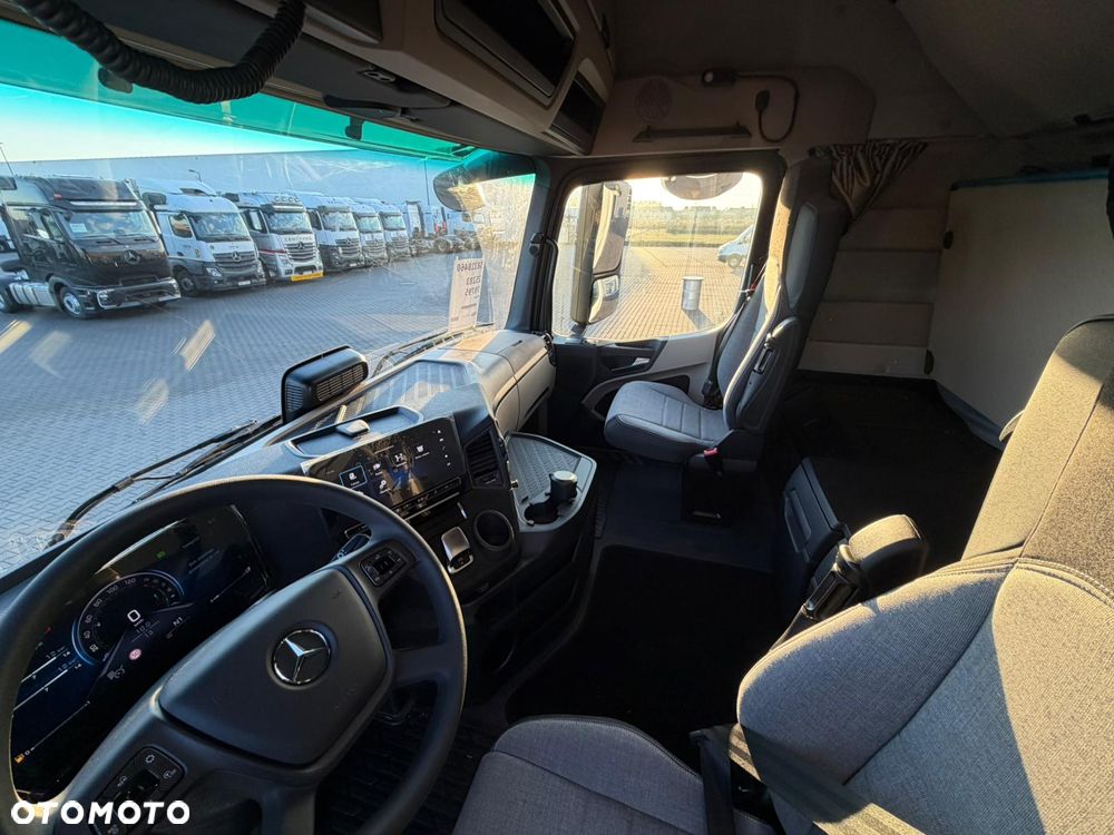 Mercedes-Benz Actros - 5