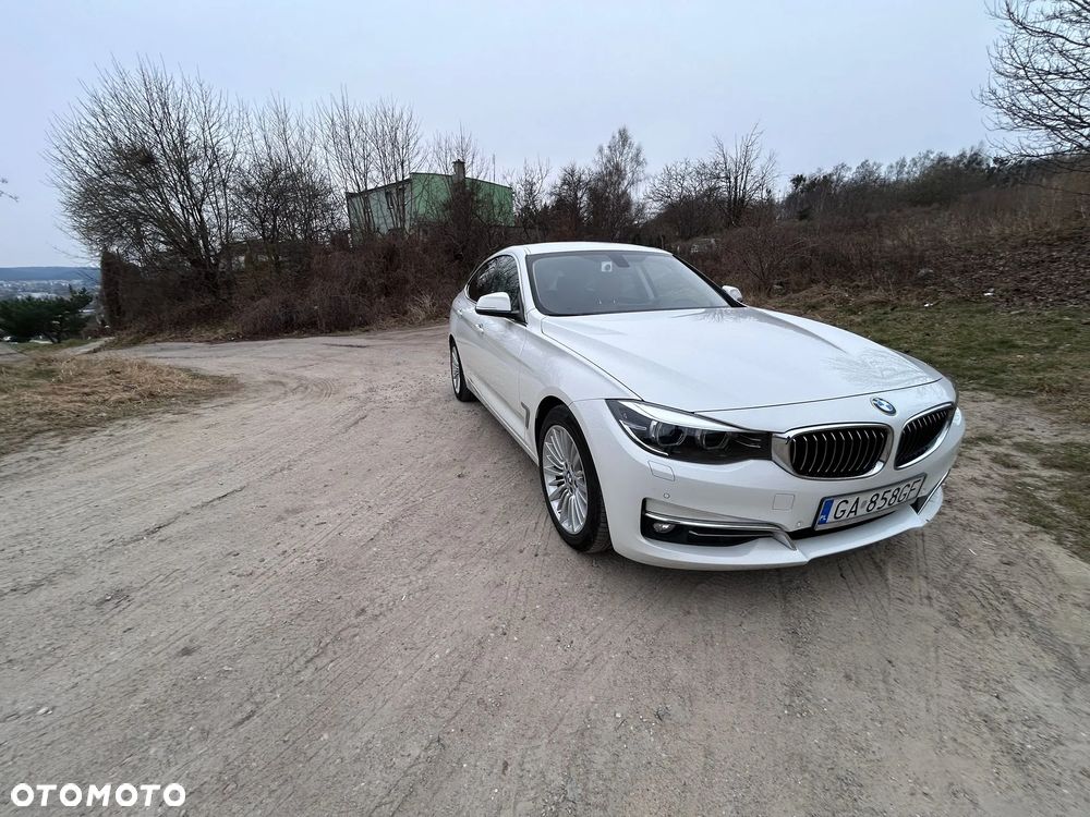 BMW 3GT 320d Luxury Line - 9