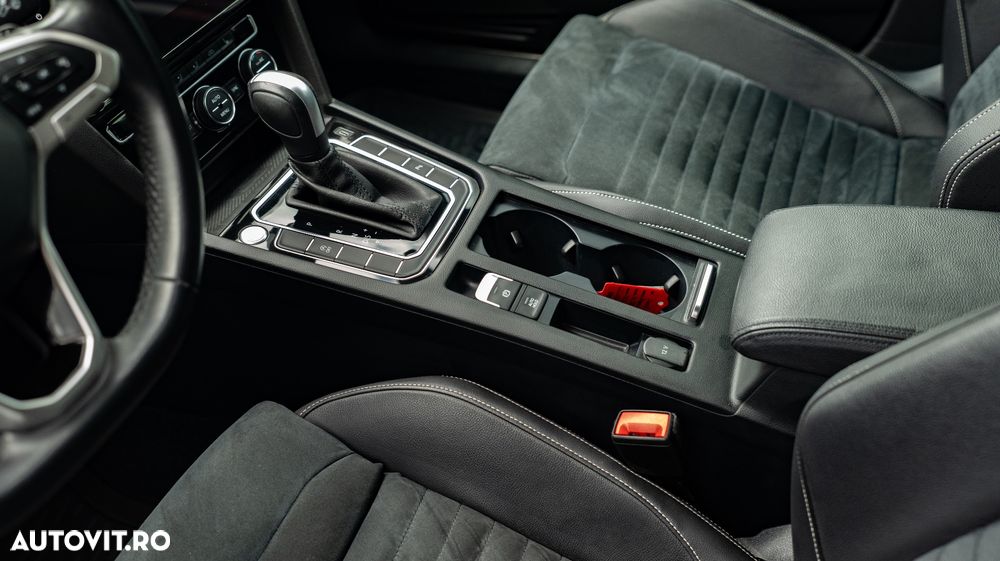 Volkswagen Passat Variant 2.0 TSI OPF DSG Elegance - 9