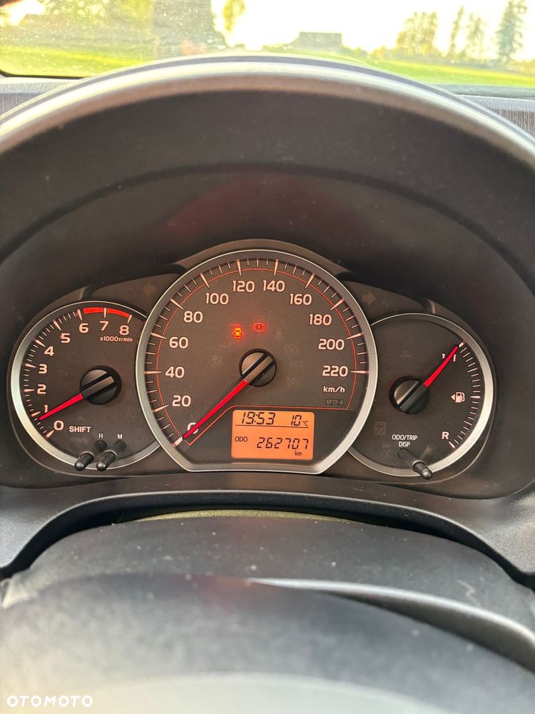 Toyota Yaris 1.33 Luna - 8