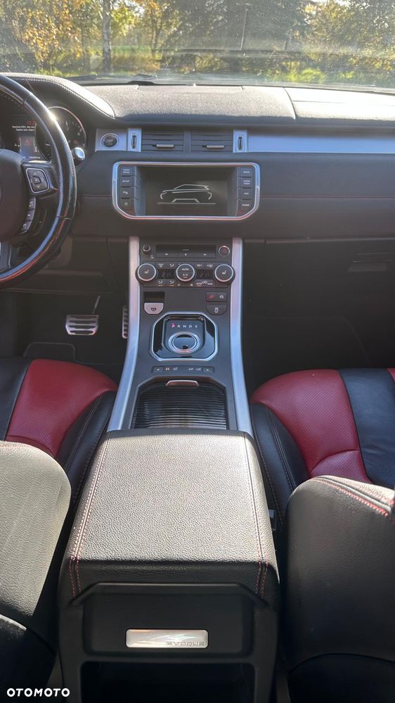 Land Rover Range Rover Evoque - 12