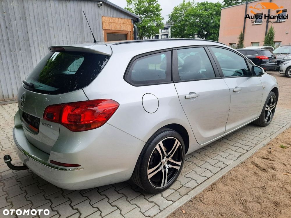 Opel Astra - 12