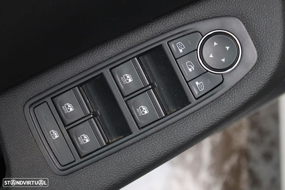 Renault Clio 1.0 TCe Evolution - 20