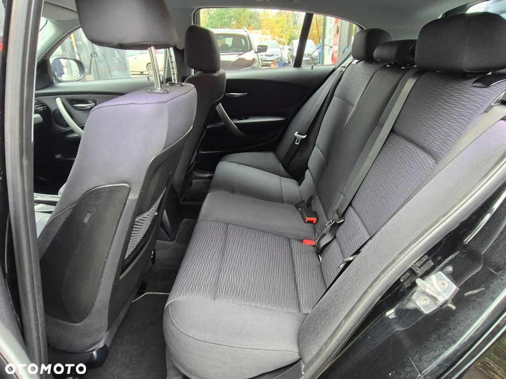 BMW Seria 1 - 26