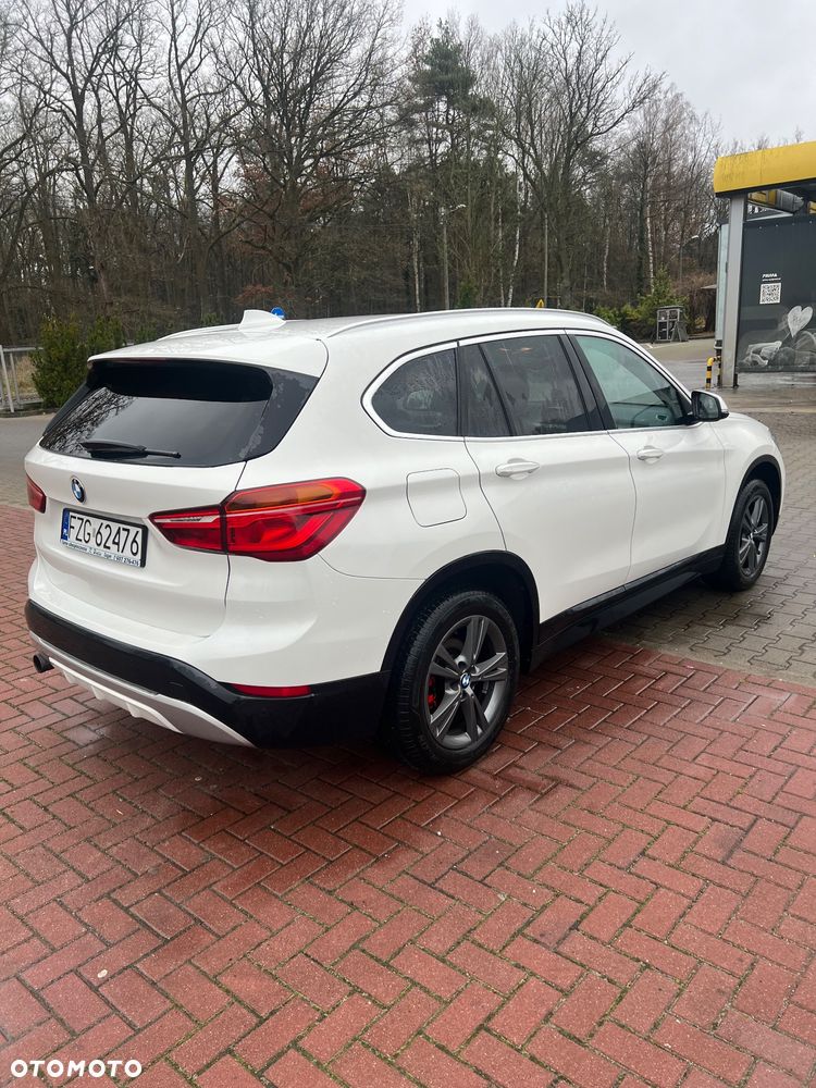 BMW X1 sDrive18d - 5