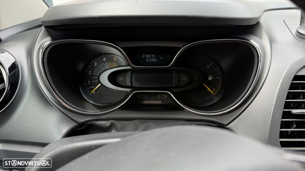 Renault Captur ENERGY dCi 90 S&S Helly Hansen - 12