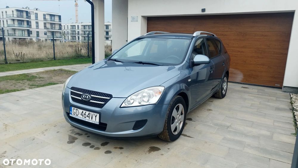 Kia Ceed 1.4 CVVT LX - 1