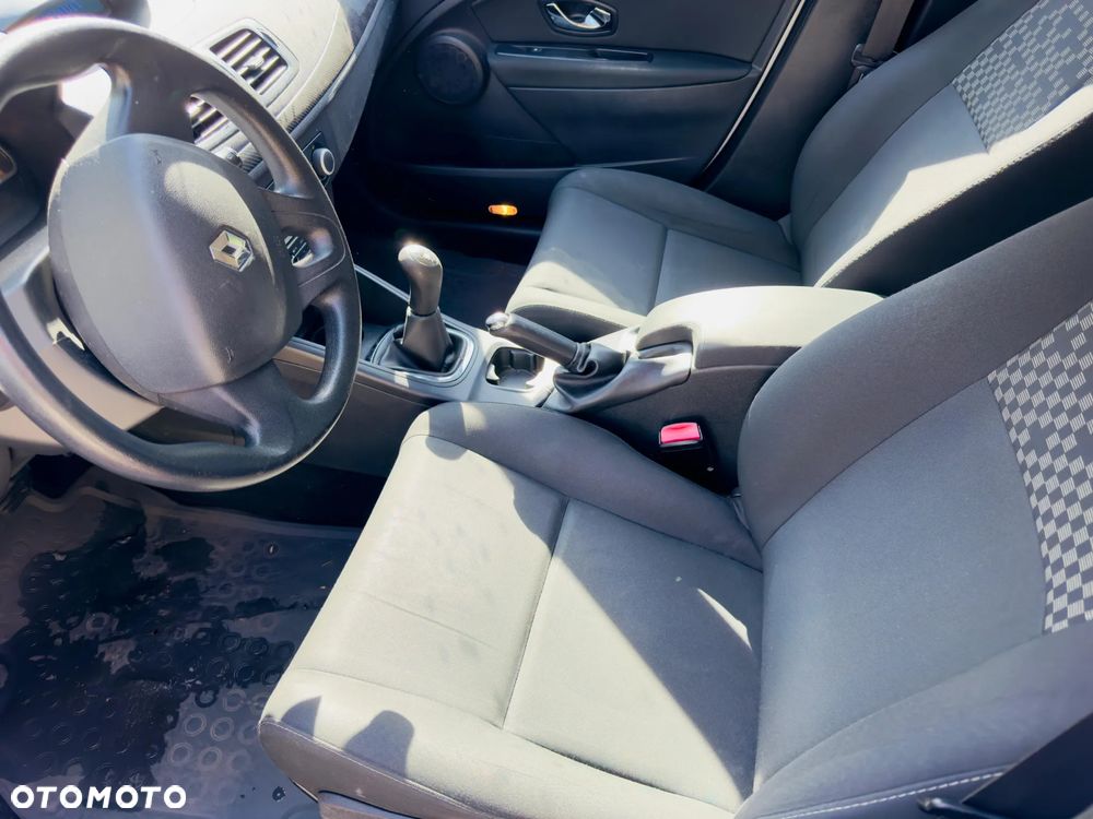 Renault Megane 1.5 dCi Style Edition - 16