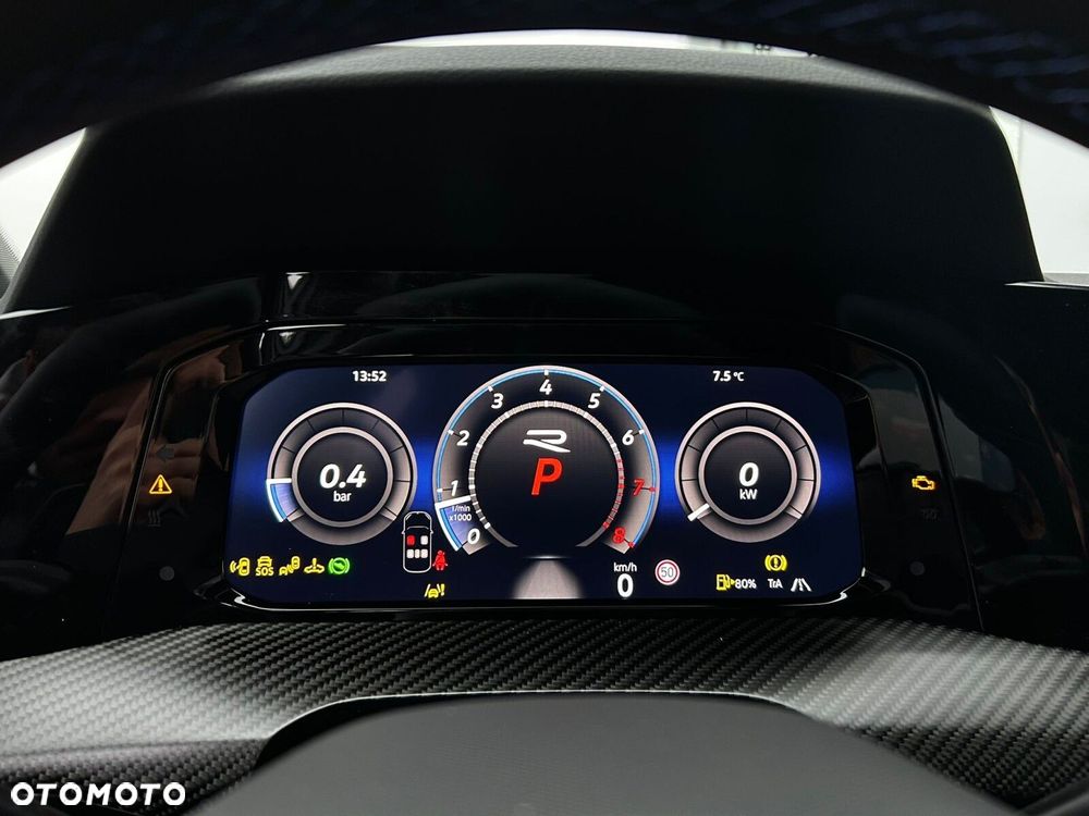 Volkswagen Golf - 12