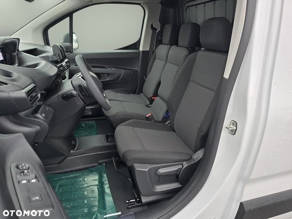 Peugeot Partner Van 1.5 BlueHDi L2 S&S EAT8 - 8