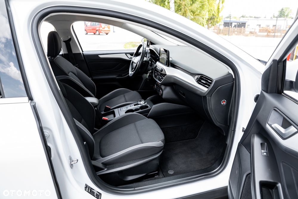 Ford Focus 2.0 EcoBlue Active - 23