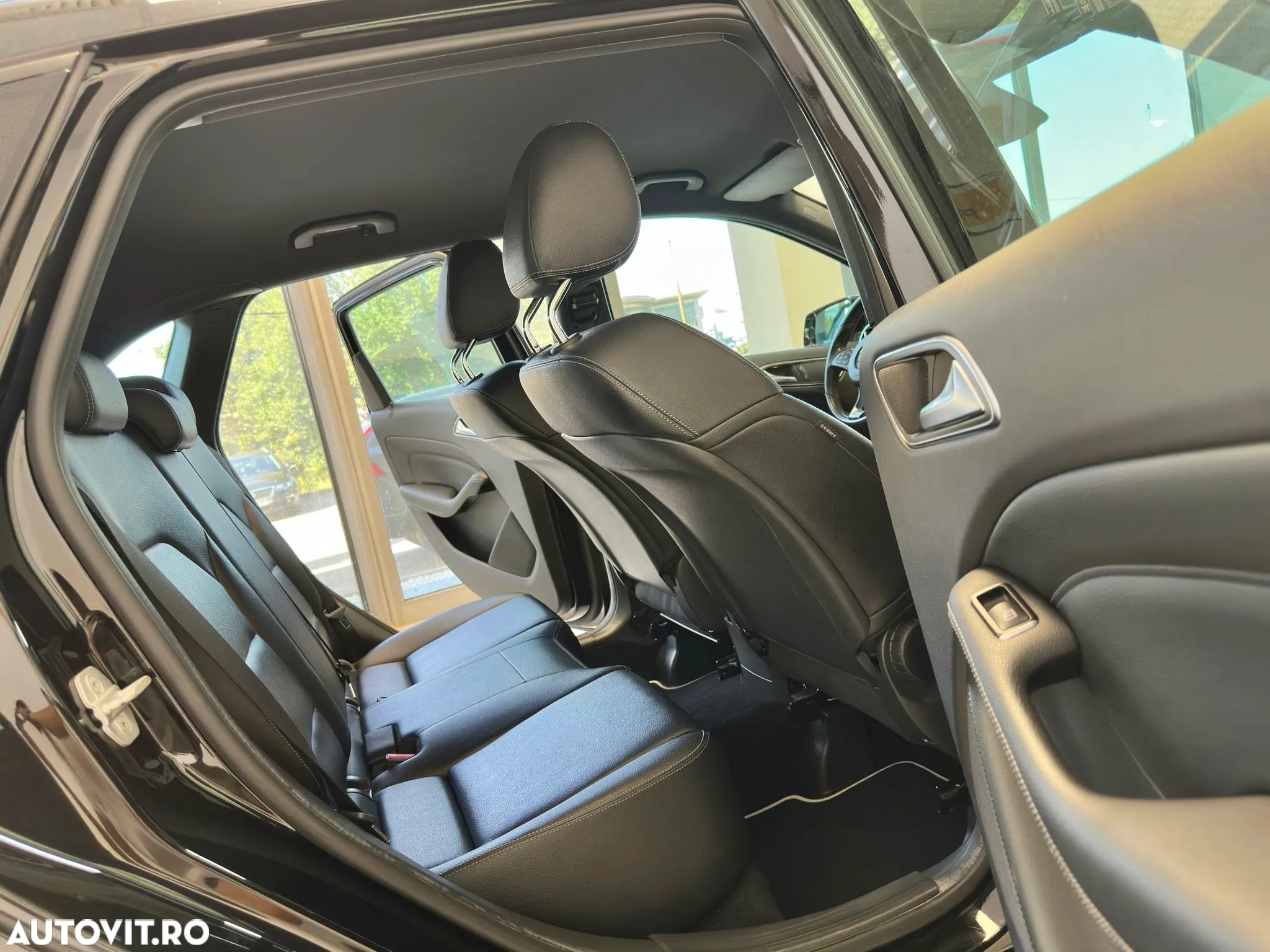 Mercedes-Benz B 200 CDI (BlueEFFICIENCY) 7G-DCT - 11