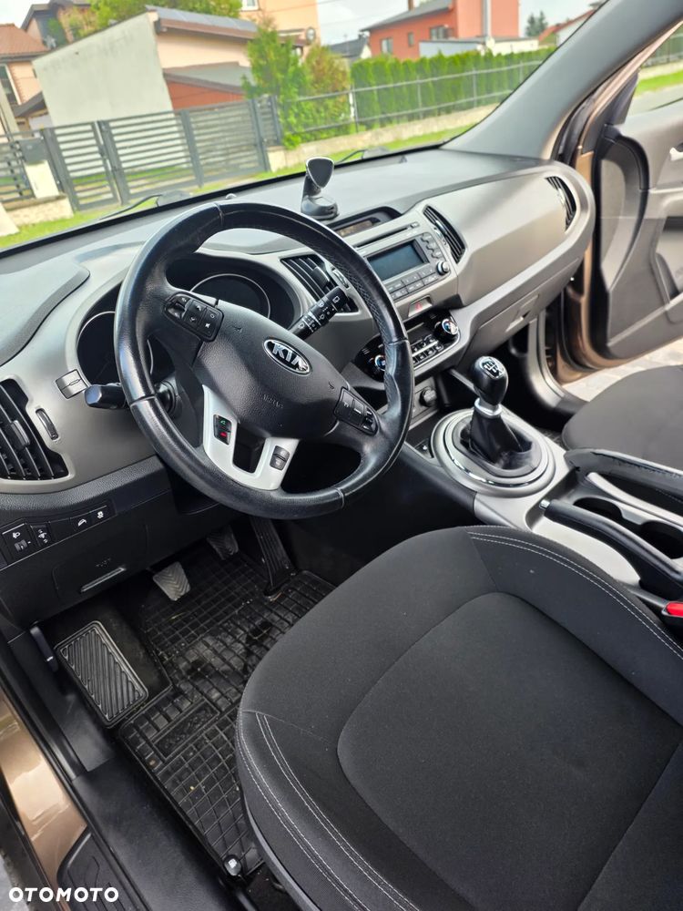 Kia Sportage 1.7 CRDI 2WD Attract - 9
