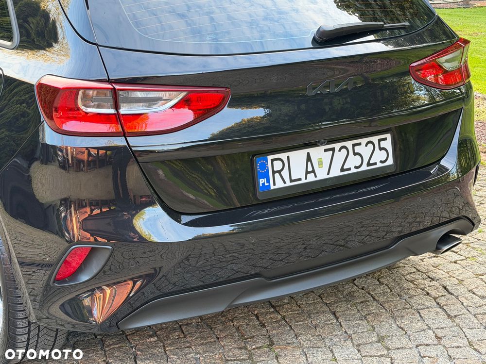 Kia Ceed - 10