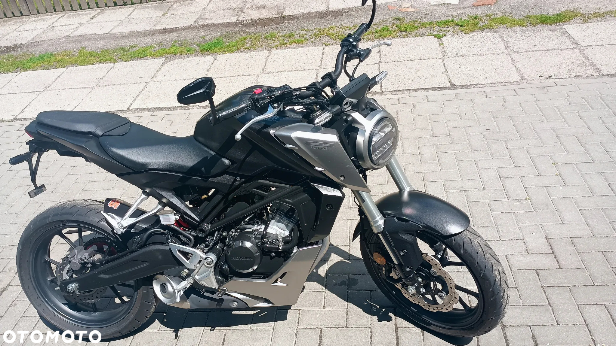 Honda CB - 2