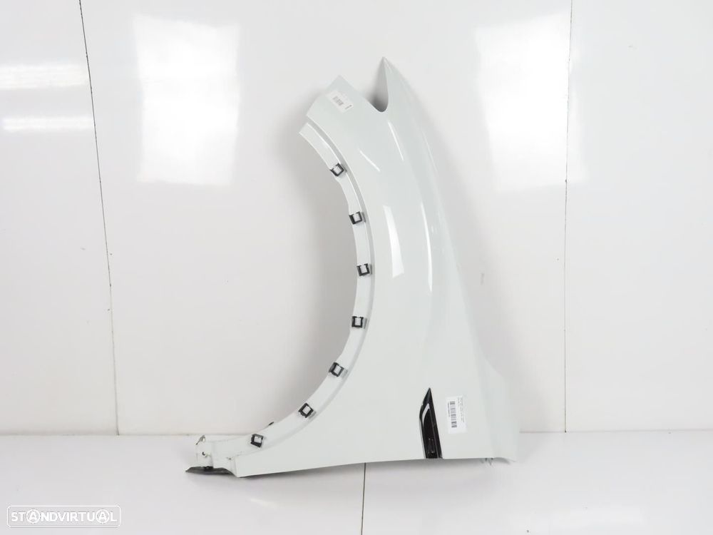 Guarda-lamas Esquerdo/Frente Usado / Original VW T-ROC (A11) 2GA821021 - 2