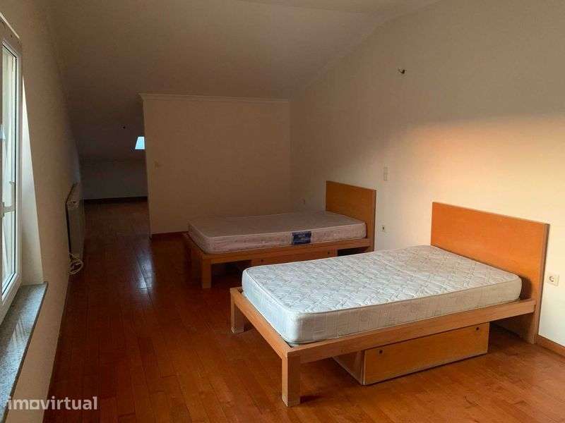 Casa para arrendar em Pedras Salgadas - Grande imagem: 4/12