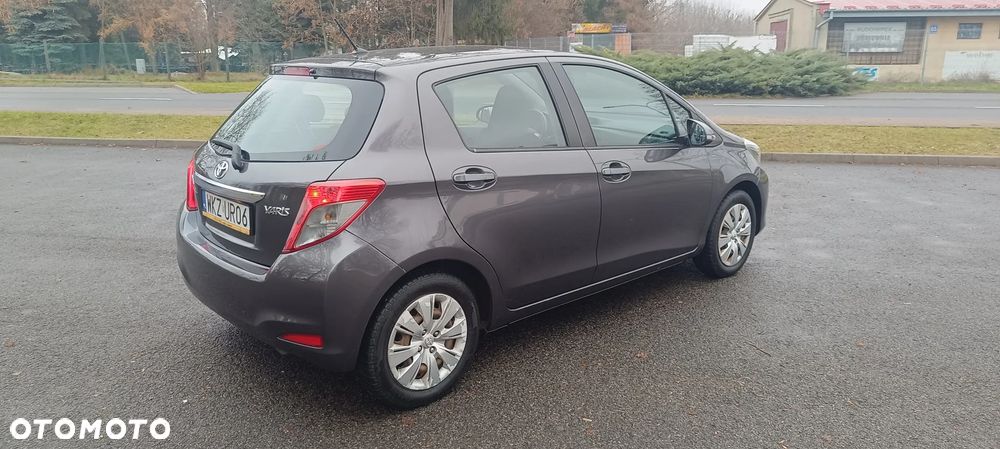 Toyota Yaris 1.0 VVT-i - 7