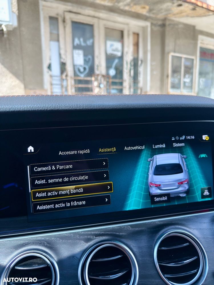 Mercedes-Benz E - 28