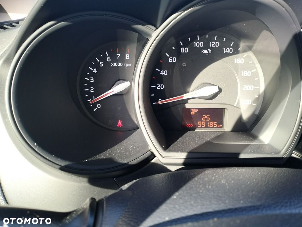 Kia Rio - 9
